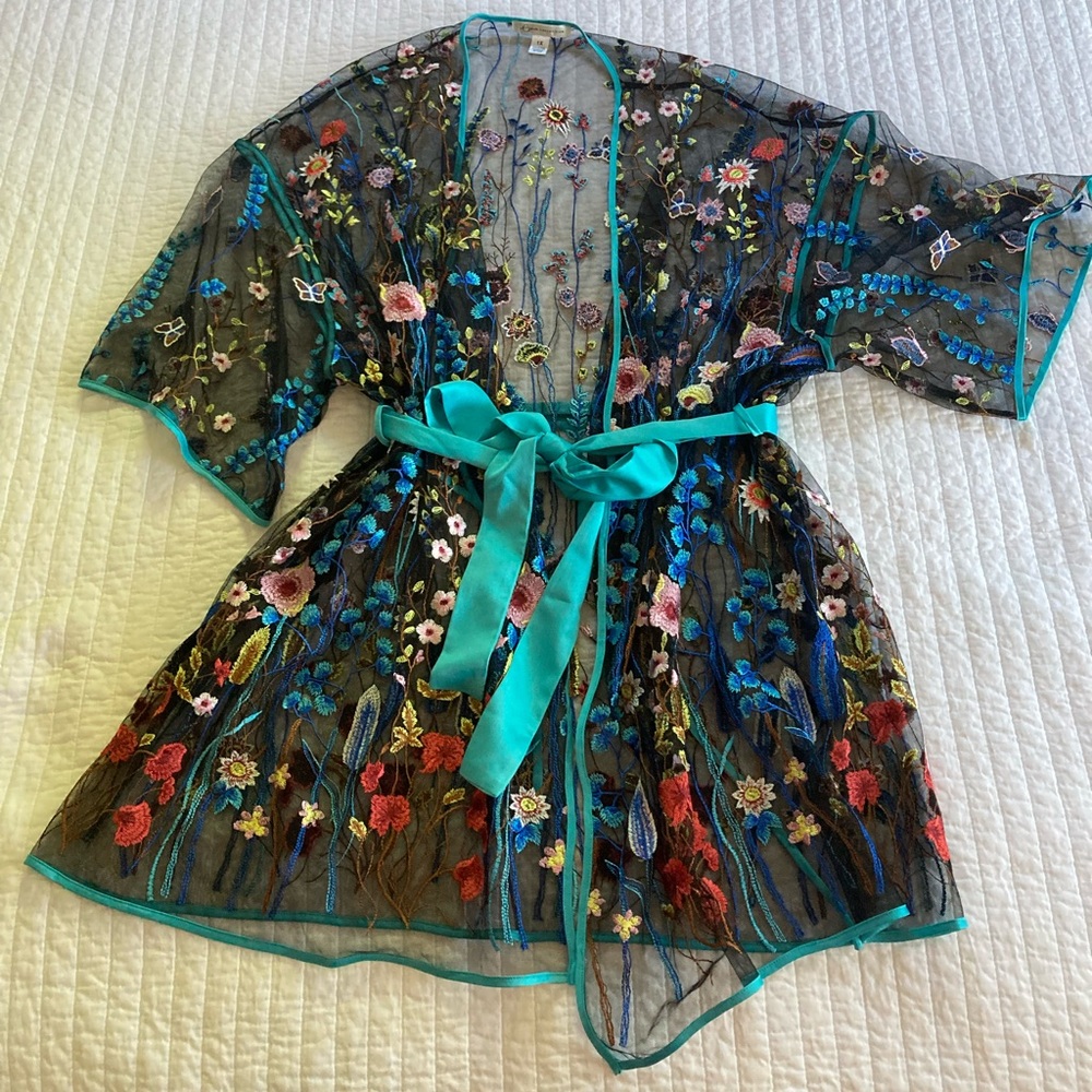 Rya Collection Cover Up